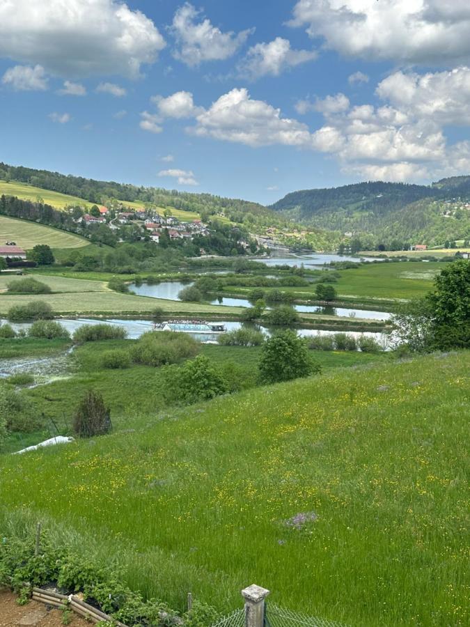 Bel Appartement Cosy Proche De La Frontiere Suisse Villers-le-Lac Exteriör bild